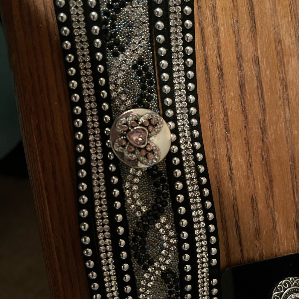 Snap Bracelet - Picture 6 of 6